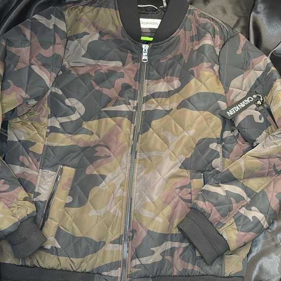 Calvin Kline Camouflage Bomber Women Size L - Picture 2 of 5